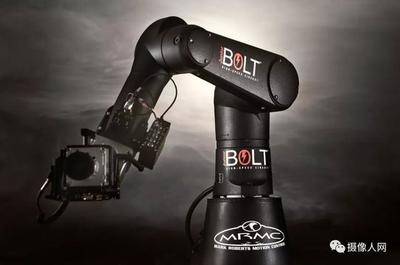 攝影機(jī)器人橫空出世 廣告攝影師的危機(jī)還是轉(zhuǎn)機(jī)？